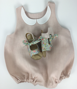 Barboteuse beige par Mathilde coud pour L